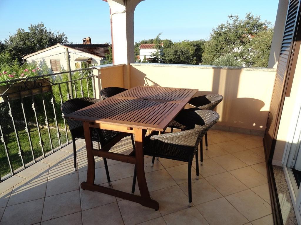 Apartment Asparagus Rovinjsko Selo Δωμάτιο φωτογραφία